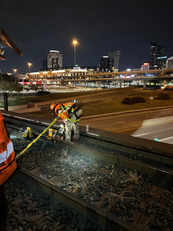 rail construction repair railroad derailment  m&k STL st. louis midwest MSA transit detailment