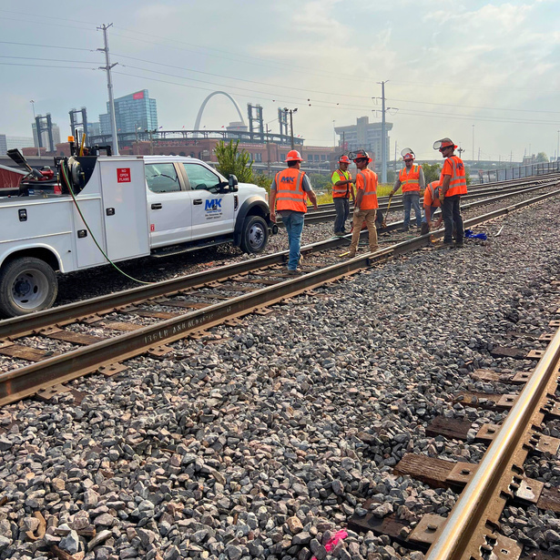 rail construction repair railroad derailment  m&k STL st. louis midwest MSA transit